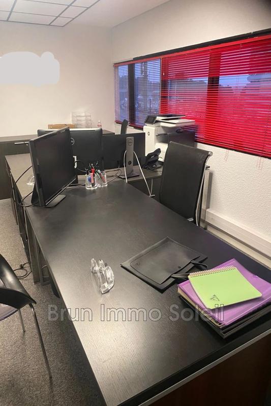Bureau - 112 m²