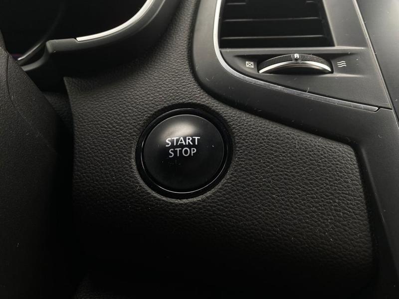 Renault Mégane Business 1.5dci 95cv Carplay/Radars Av-Ar/ Roue de Secours/Feux Auto