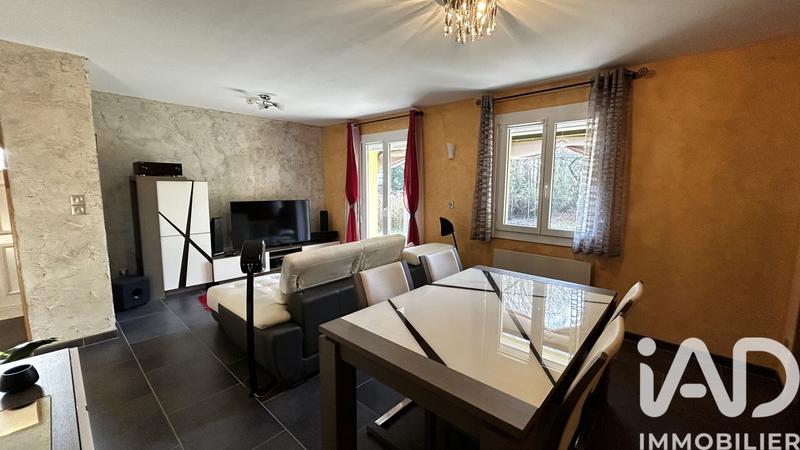 Maison - 105 m² - 6 pièces