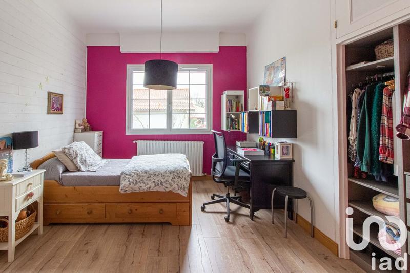 Maison - 200 m² - 7 pièces