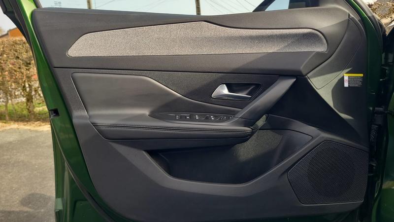 Peugeot 308 1.2 PureTech 130 Allure - Première main Garantie constructeur