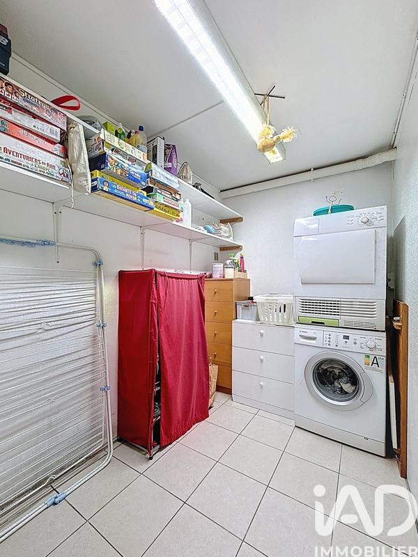 Maison - 121 m² - 6 pièces