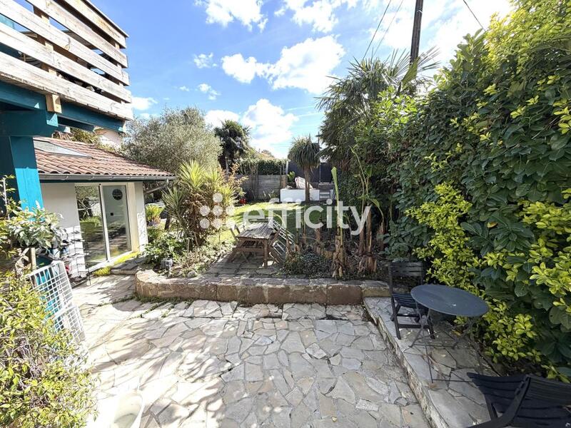 Pavillon - 135 m² - 5 pièces