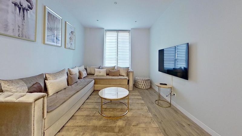 Appartement - 82 m² - 4 pièces