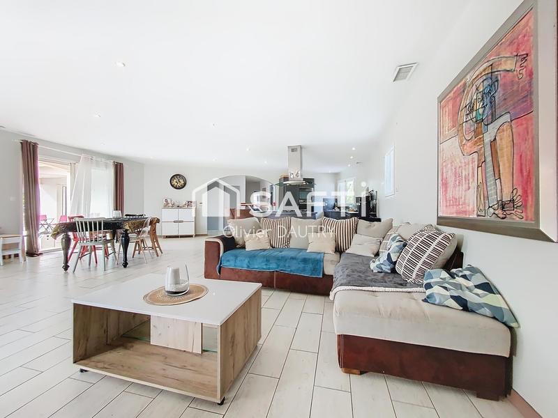 Maison - 165 m² - 5 pièces