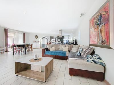 Maison - 165 m² - 5 pièces