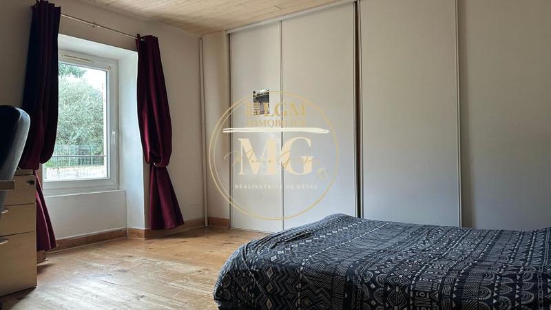 Maison - 82 m² - 4 pièces