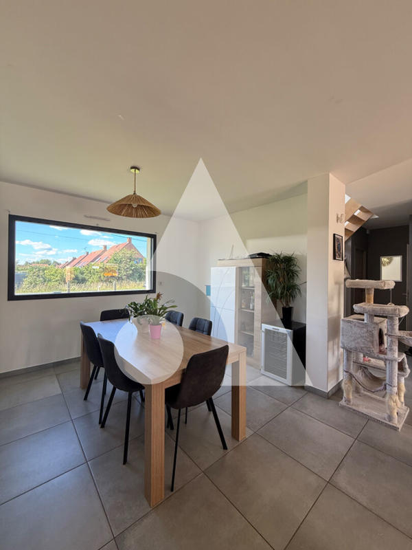 Maison - 155 m² - 6 pièces