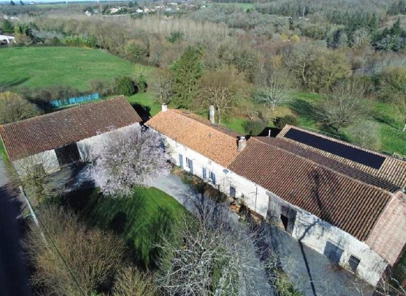 Maison - 172 m² - 6 pièces