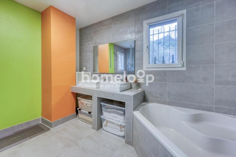 Maison - 146 m² - 6 pièces