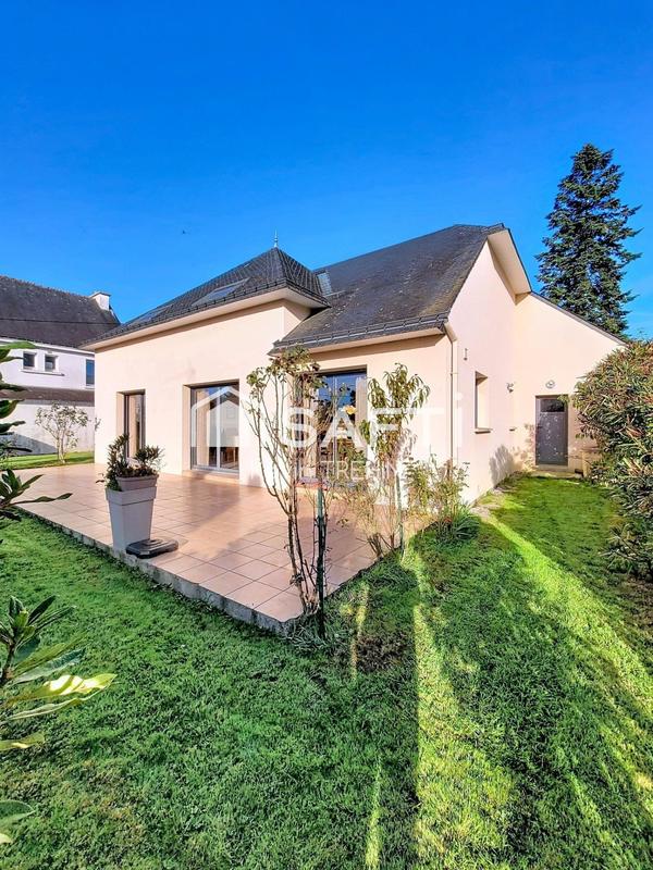 Maison - 92 m² - 5 pièces