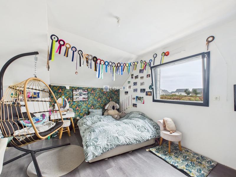 Maison - 167 m² - 6 pièces