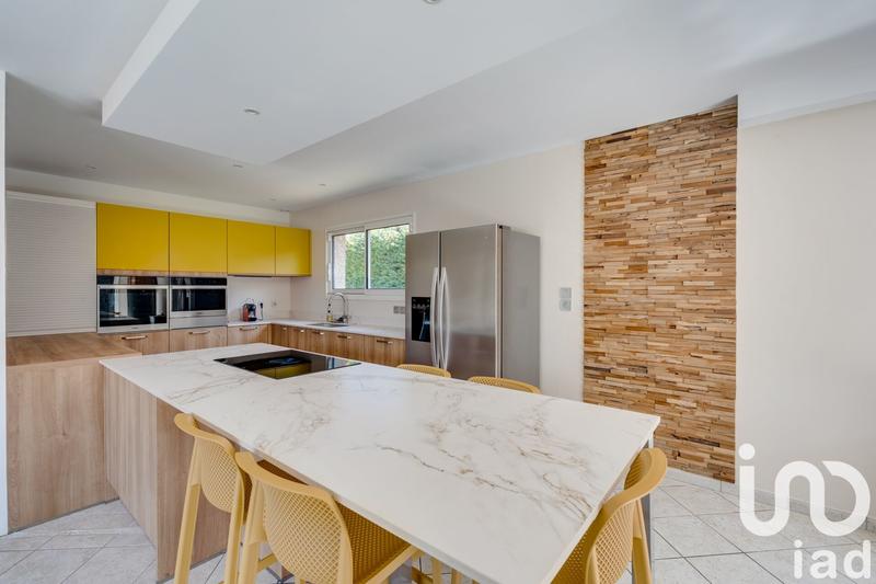 Maison - 161 m² - 6 pièces