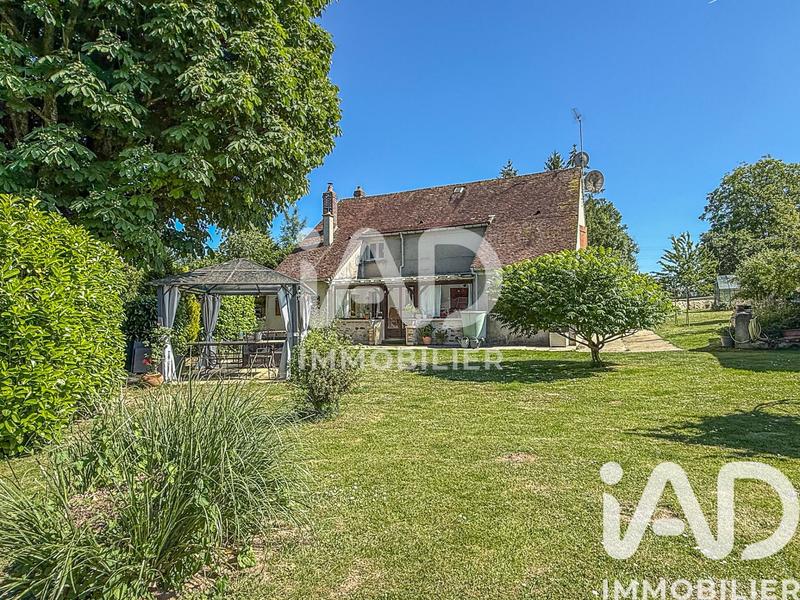 Maison - 135 m² - 7 pièces