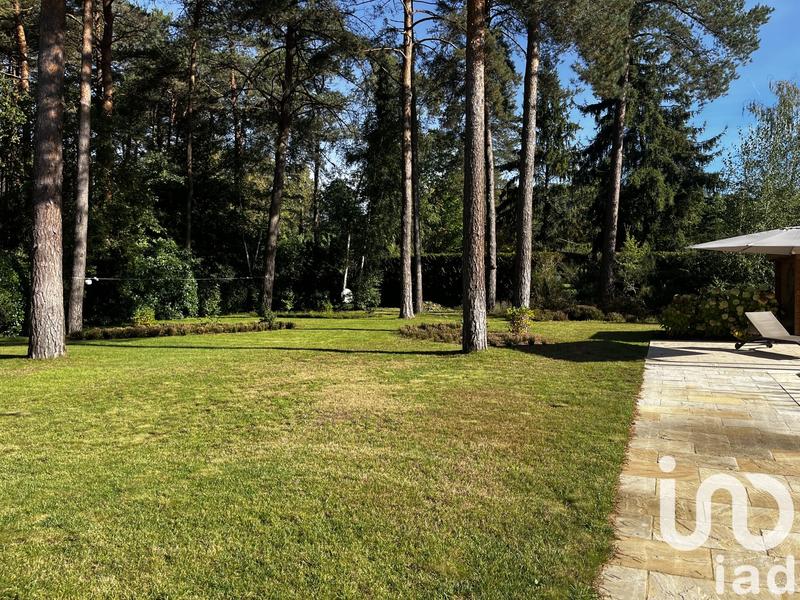 Maison - 240 m² - 10 pièces