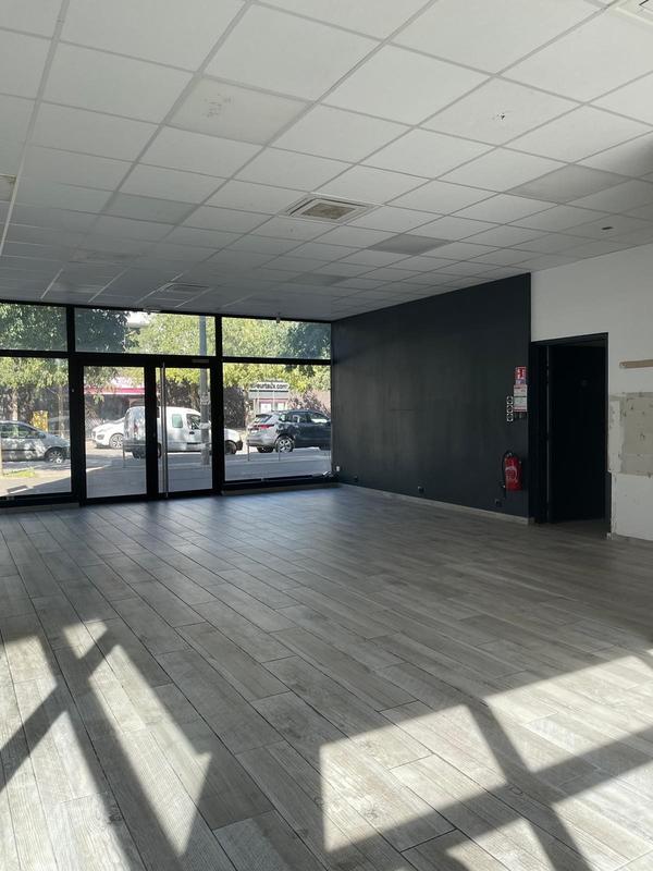 Local commercial - 75 m²