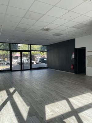 Local commercial - 75 m²