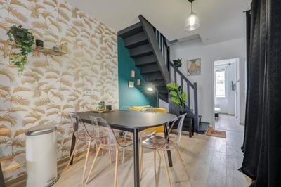 Appartement - 80 m² - 6 pièces