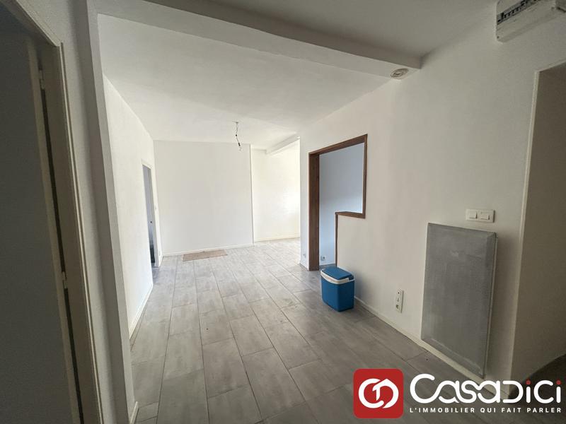 Maison - 76 m² - 4 pièces