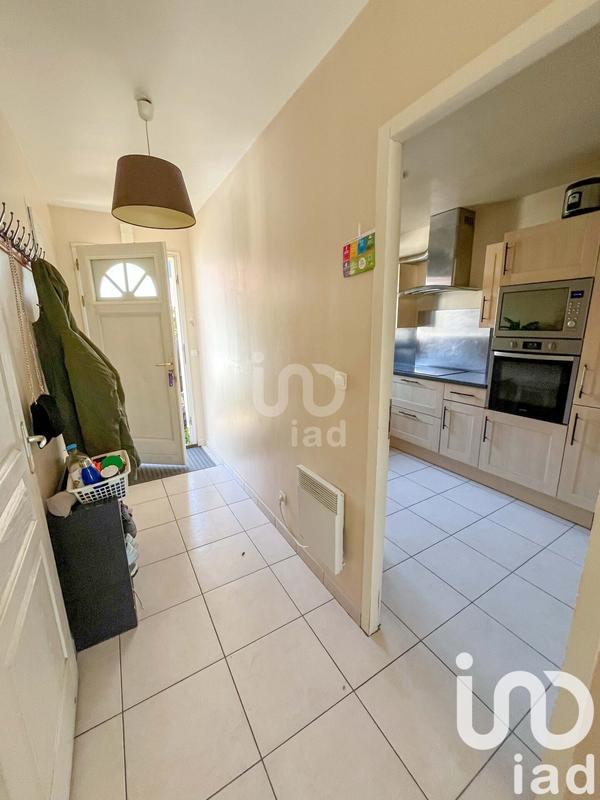 Maison - 104 m² - 6 pièces