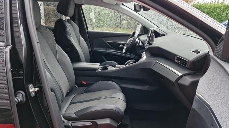 Peugeot 3008 Hybrid 225 E-Eat8 Allure Pack