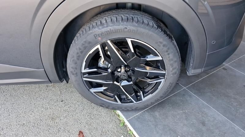 Peugeot 3008 II Hybrid 136 e-Dcs6 Allure Pack