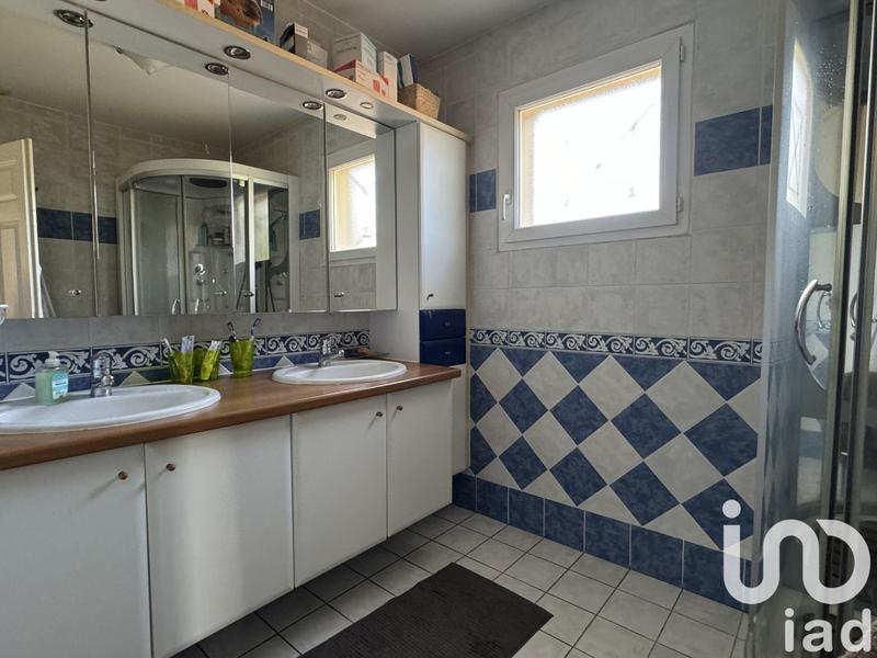 Maison - 179 m² - 5 pièces