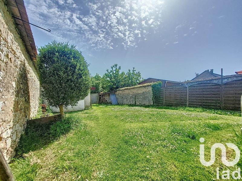 Maison - 170 m² - 9 pièces