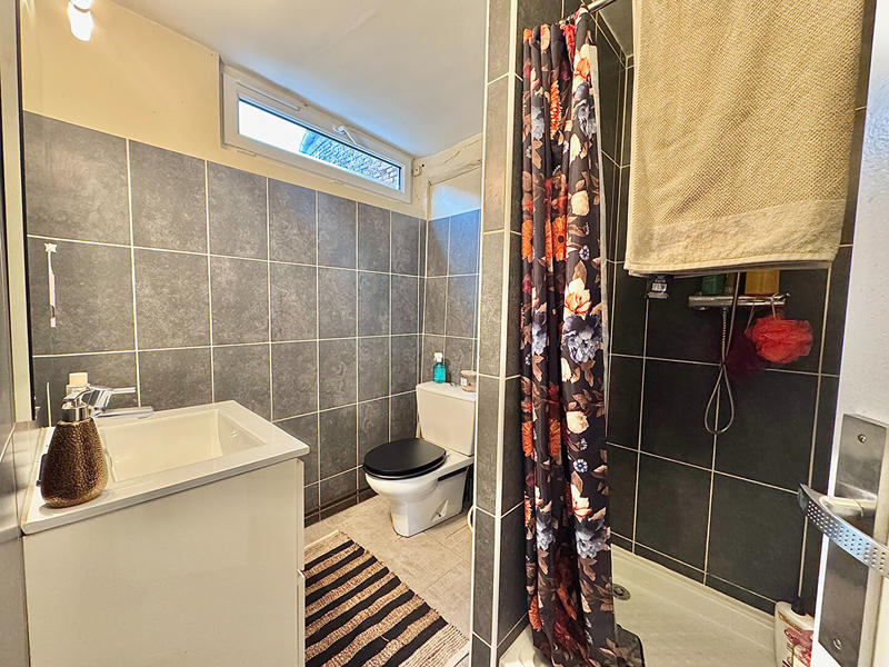 Immeuble - 5 pièces