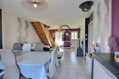 Maison de village - 130 m² - 7 pièces