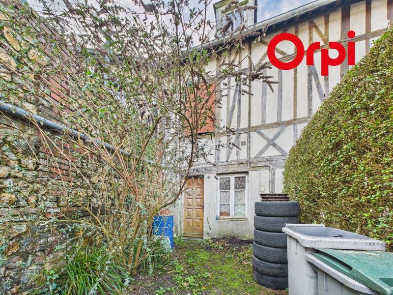 Immeuble - 210 m² - 12 pièces