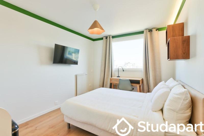 Chambre - 10 m² - 1 pièce