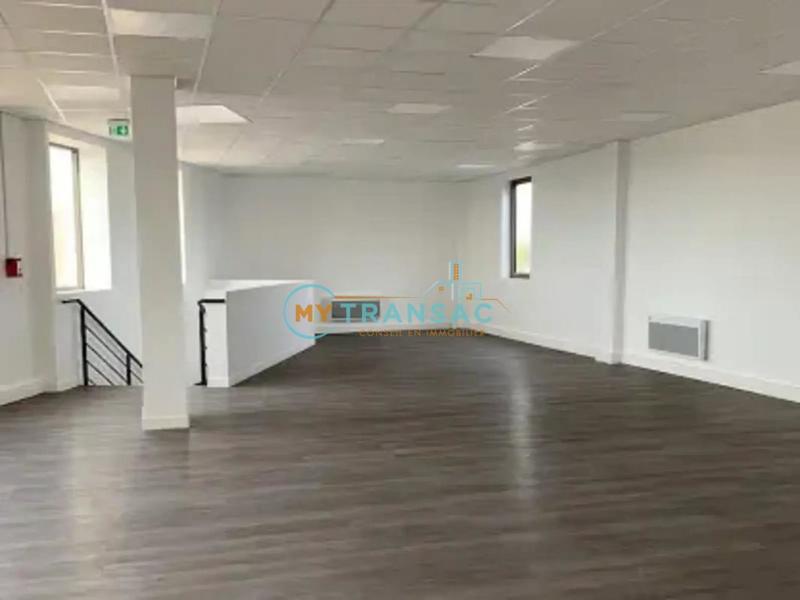 Local d'activités - 264 m²