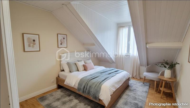 Maison - 147 m² - 6 pièces