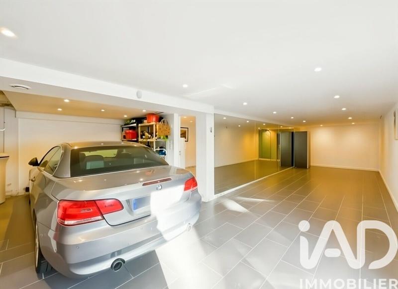 Maison - 160 m² - 7 pièces