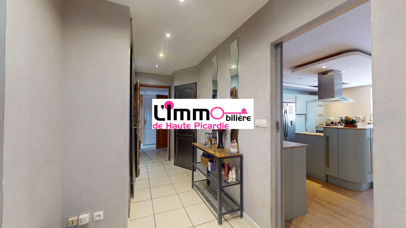 Maison - 191 m² - 8 pièces