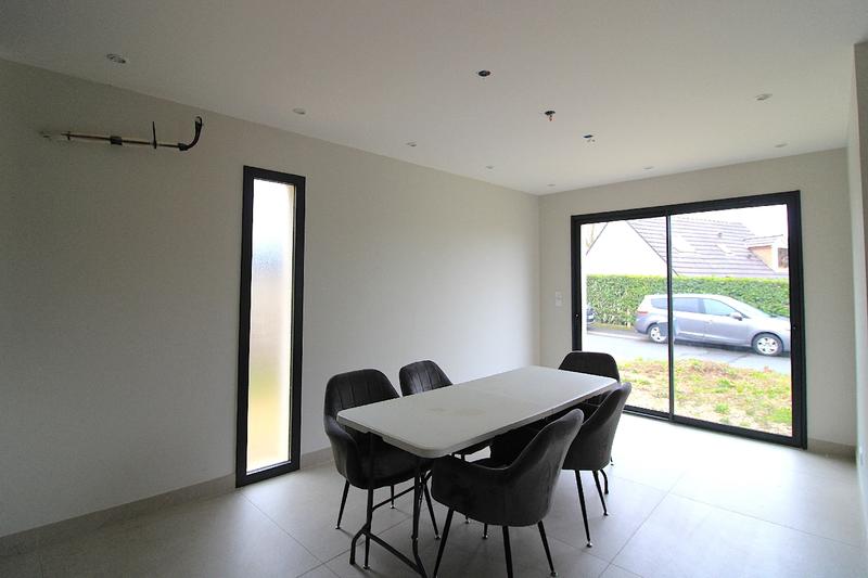 Maison - 147 m² - 7 pièces