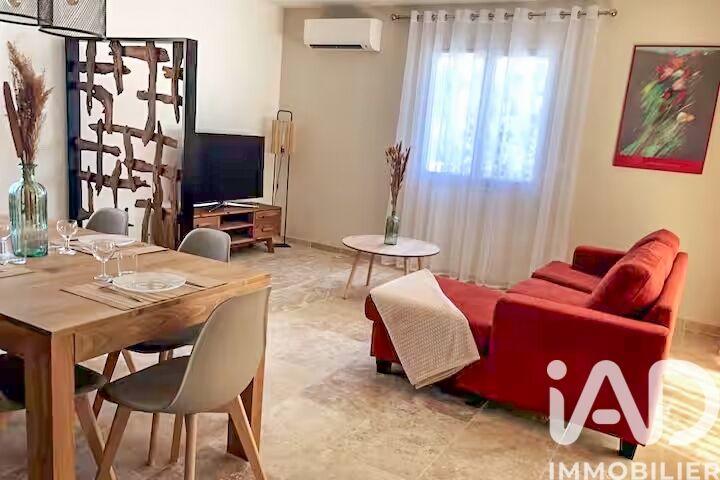 Maison - 93 m² - 5 pièces