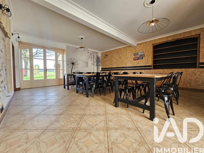Maison de campagne - 267 m² - 9 pièces