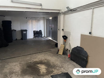 Parking / Garage - 50 m²