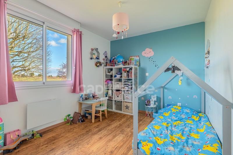 Appartement - 85 m² - 4 pièces