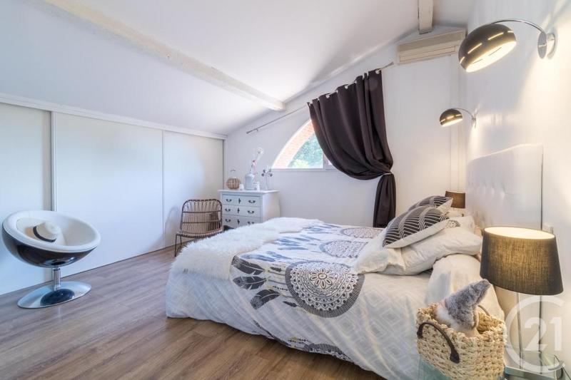 Maison - 158 m² - 6 pièces