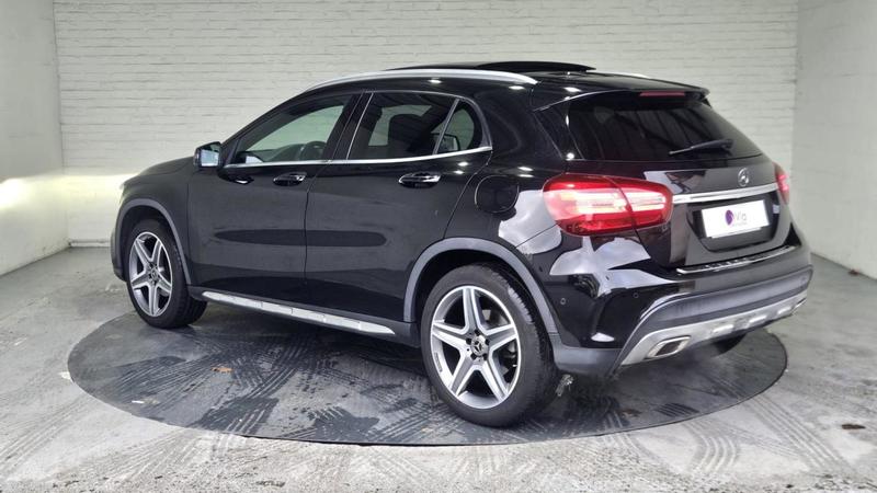Mercedes Gla 200 7-G Dct Fascination
