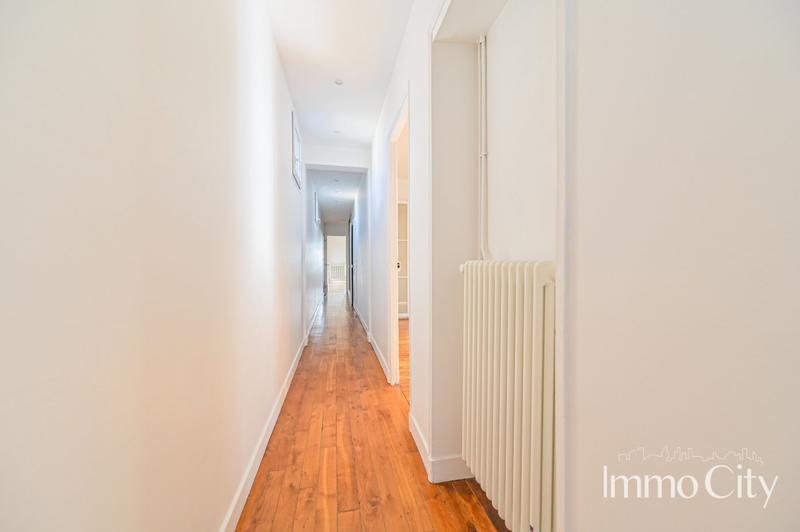 Appartement - 147 m² - 5 pièces