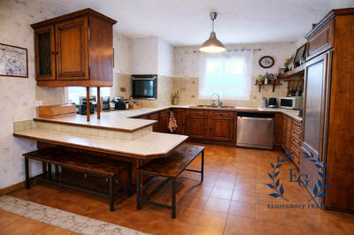 Maison traditionnelle - 117 m² - 6 pièces