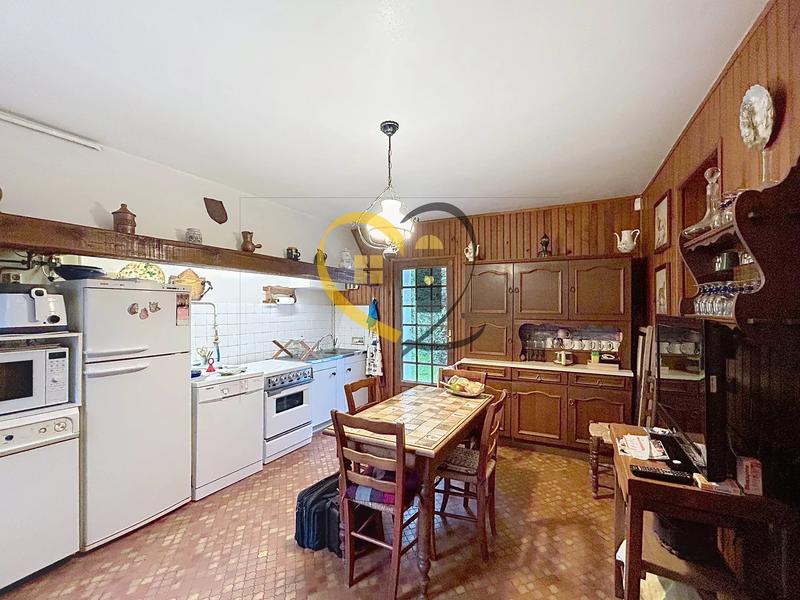 Maison - 102 m² - 6 pièces