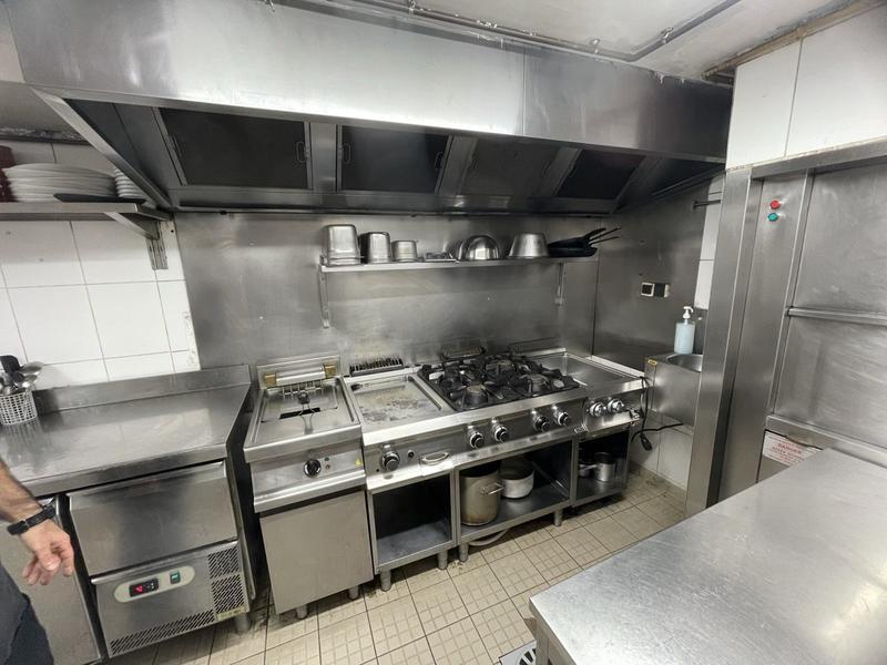 Fonds de commerce - Hôtellerie / Restauration - 100 m²