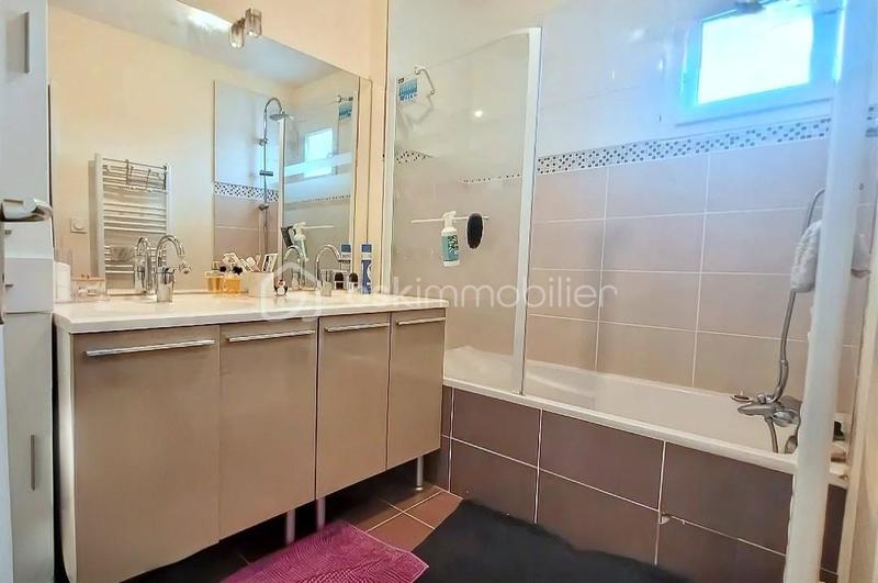 Maison - 82 m² - 4 pièces