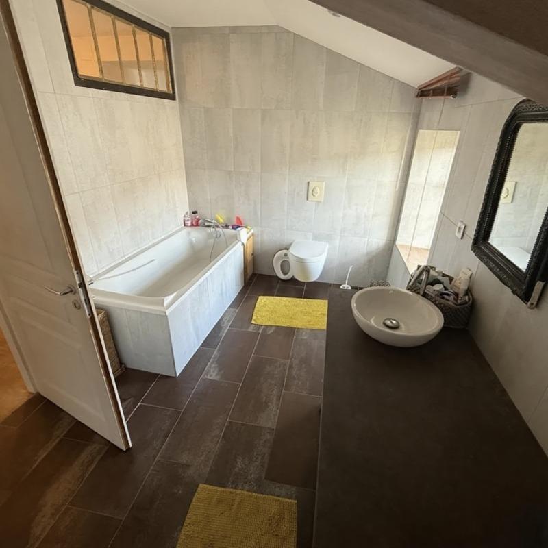 Ferme - 245 m² - 8 pièces