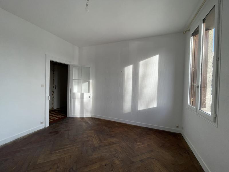 Maison - 95 m² - 6 pièces